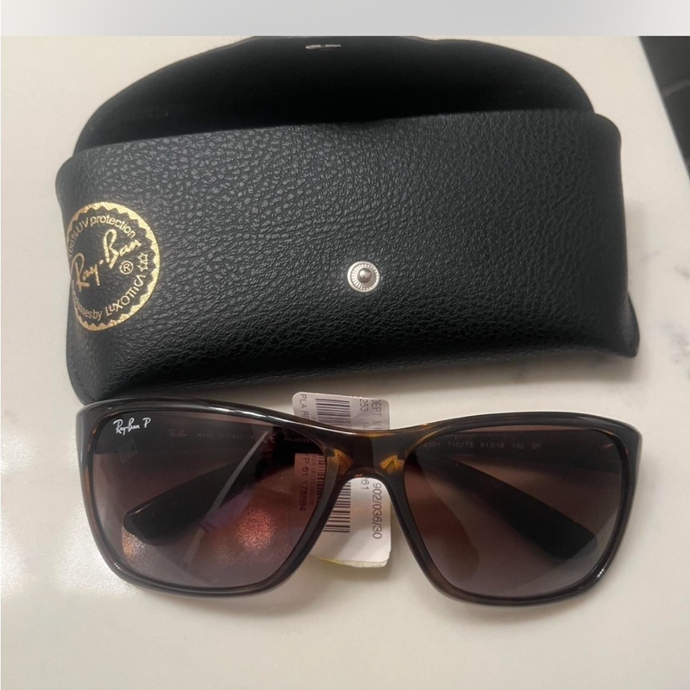 Ray-Ban Black and Brown Sunglasses with Case